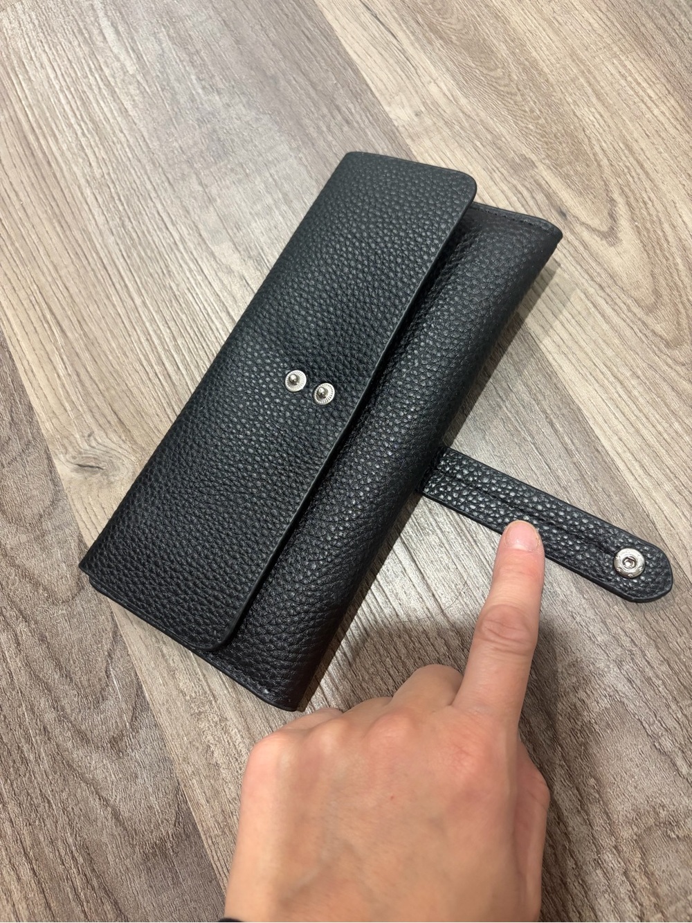 Black Wallet - Picture 9 of 9
